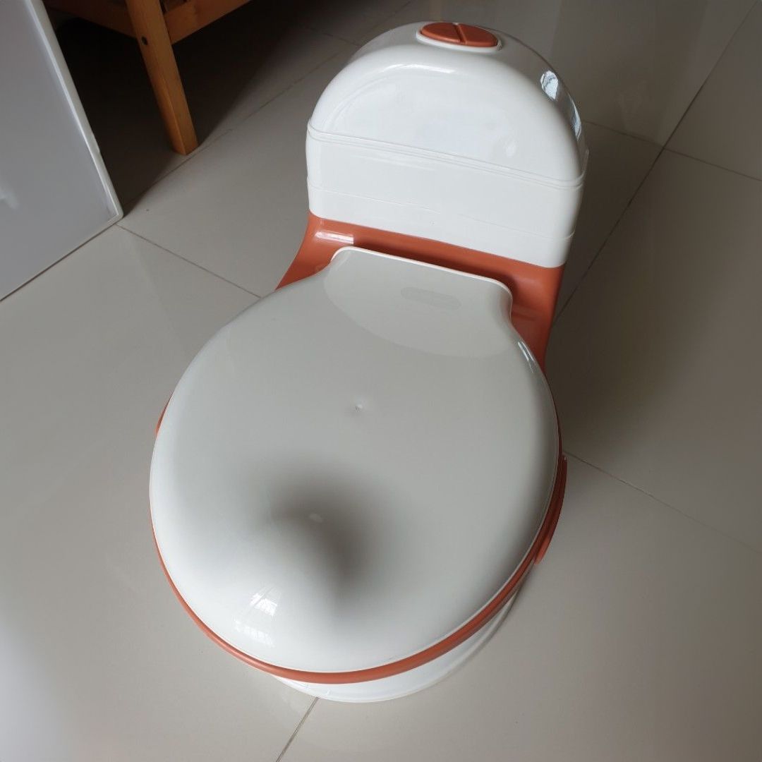 Seat And Siphon For Toilet Training product thumbnail 8