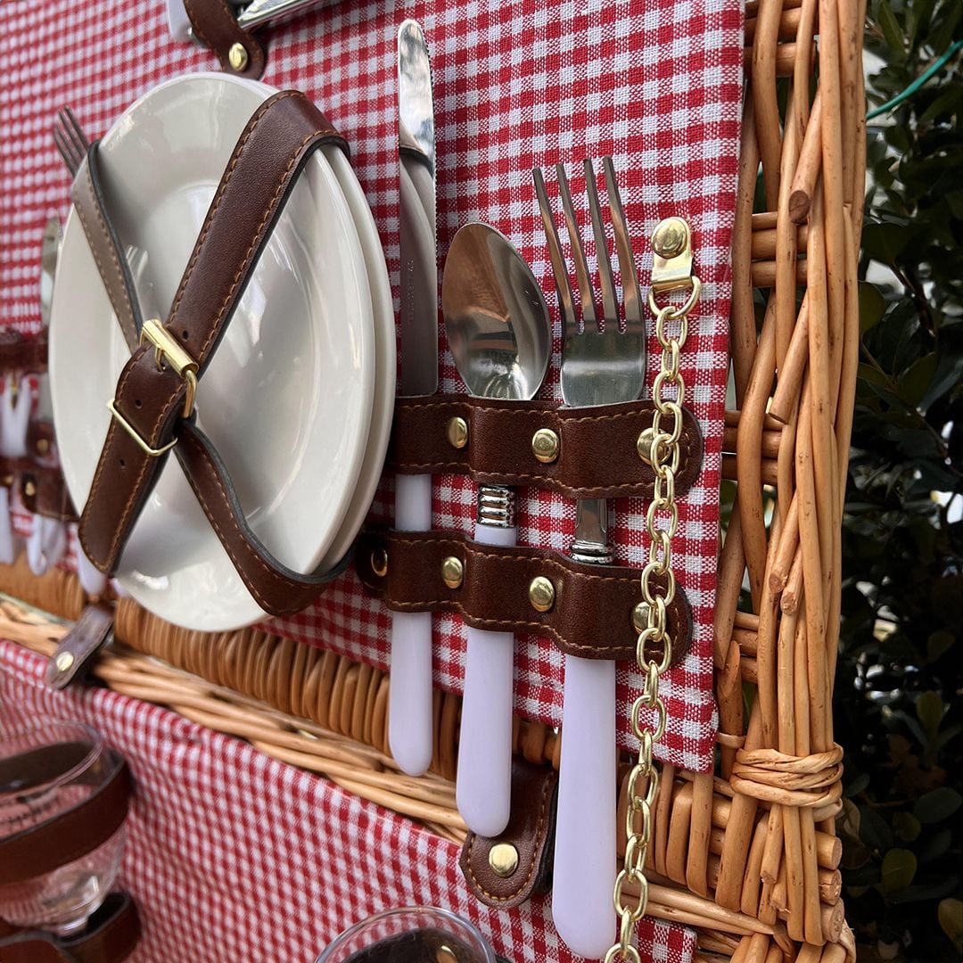 سلة النزهات المتكاملة من الراتان - 15