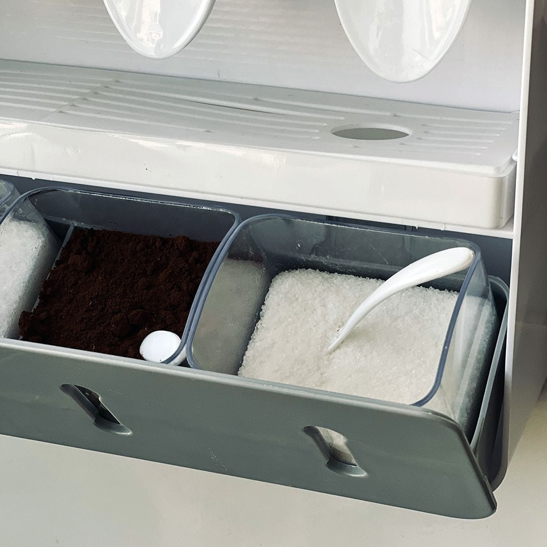 Multifunctional Seasoning Storage Box product thumbnail 4