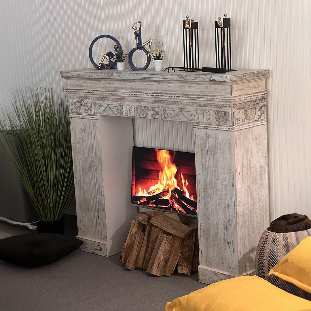 Classic Wood Fireplace Décor product thumbnail 4