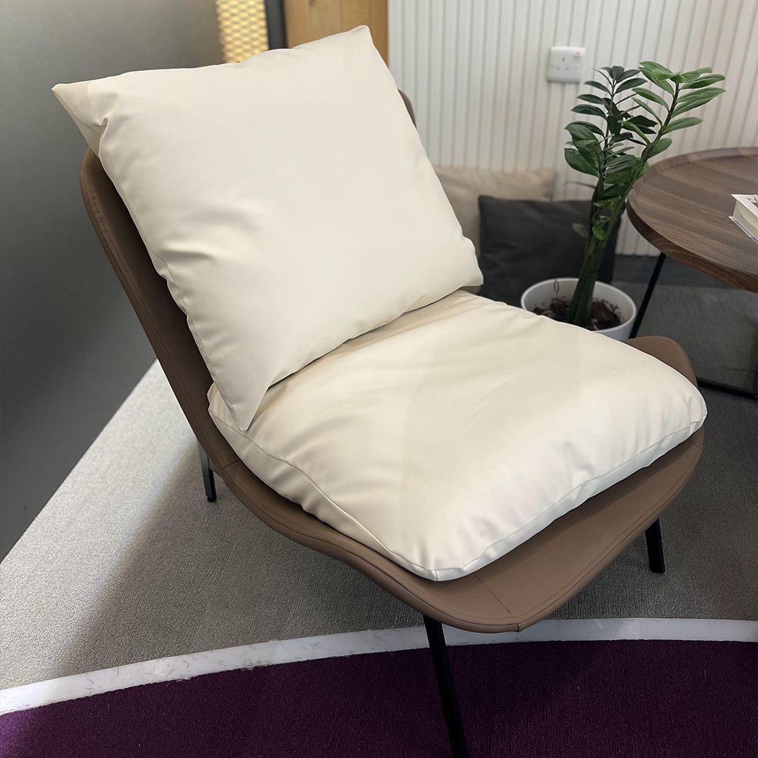 Luxurious Leather Chair With Metal Legs product thumbnail 3