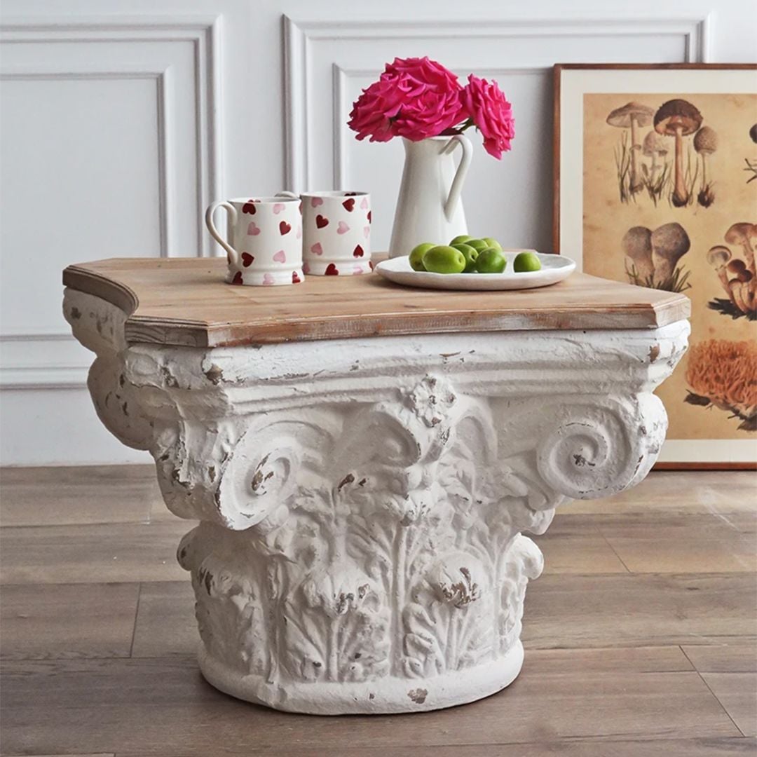 طاولة وسط بقاعدة انتيك حجرية - 1