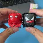 مكعبات اللعب حجرة ورقة مقص