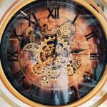 ساعة أرضية بتصميم تروس كلاسيكي - 6