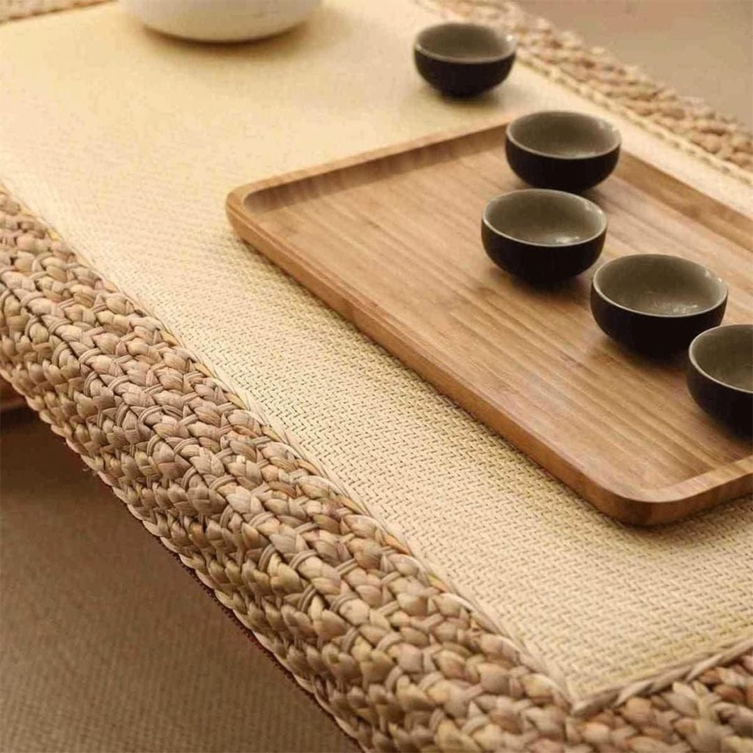 طاولة الجلسة الارضية مع أربع مقاعد - 6