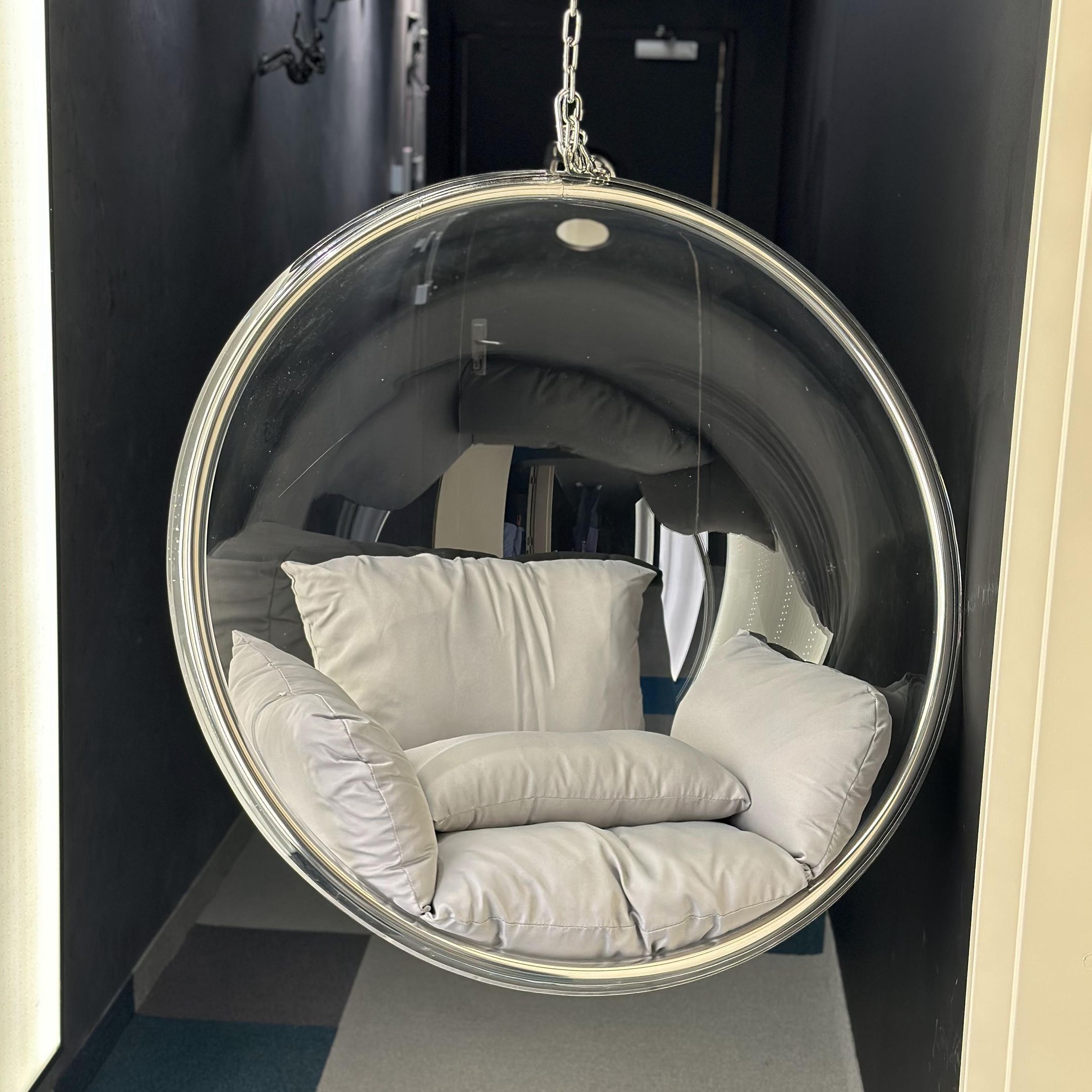 Hanging Bubble Chair product thumbnail 10