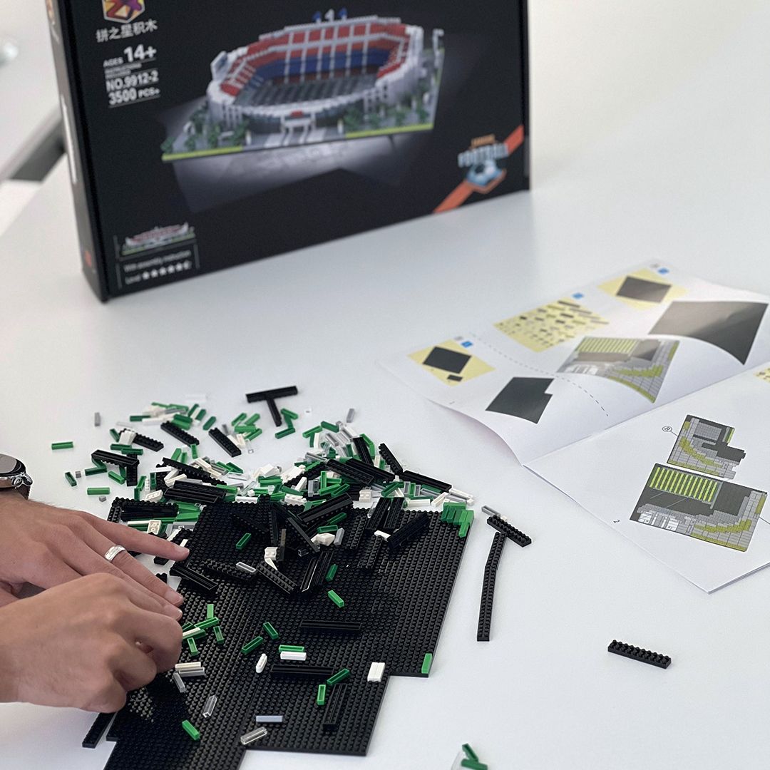 LEGO Camp Nou Stadium product thumbnail 20