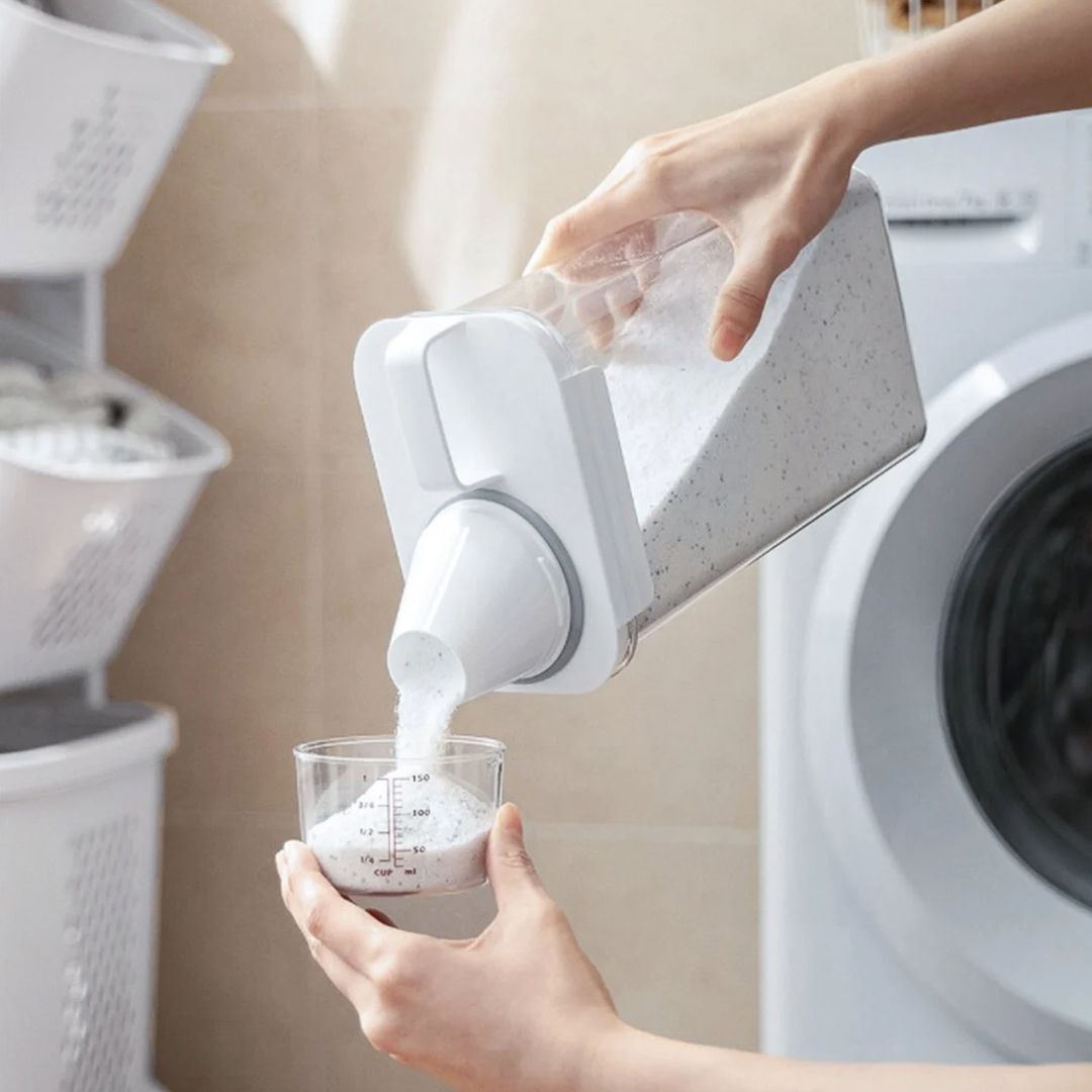 Laundry Detergent Dispenser with Measuring Cup product thumbnail 3