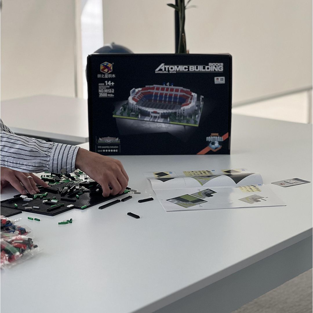 LEGO Camp Nou Stadium product thumbnail 19