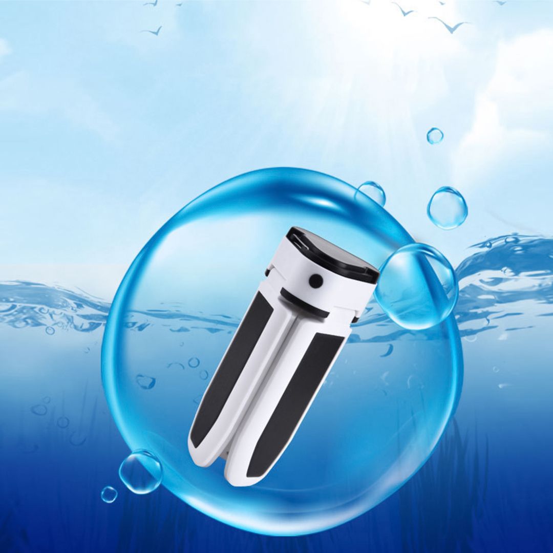 Camping Light with USB Charger product thumbnail 17