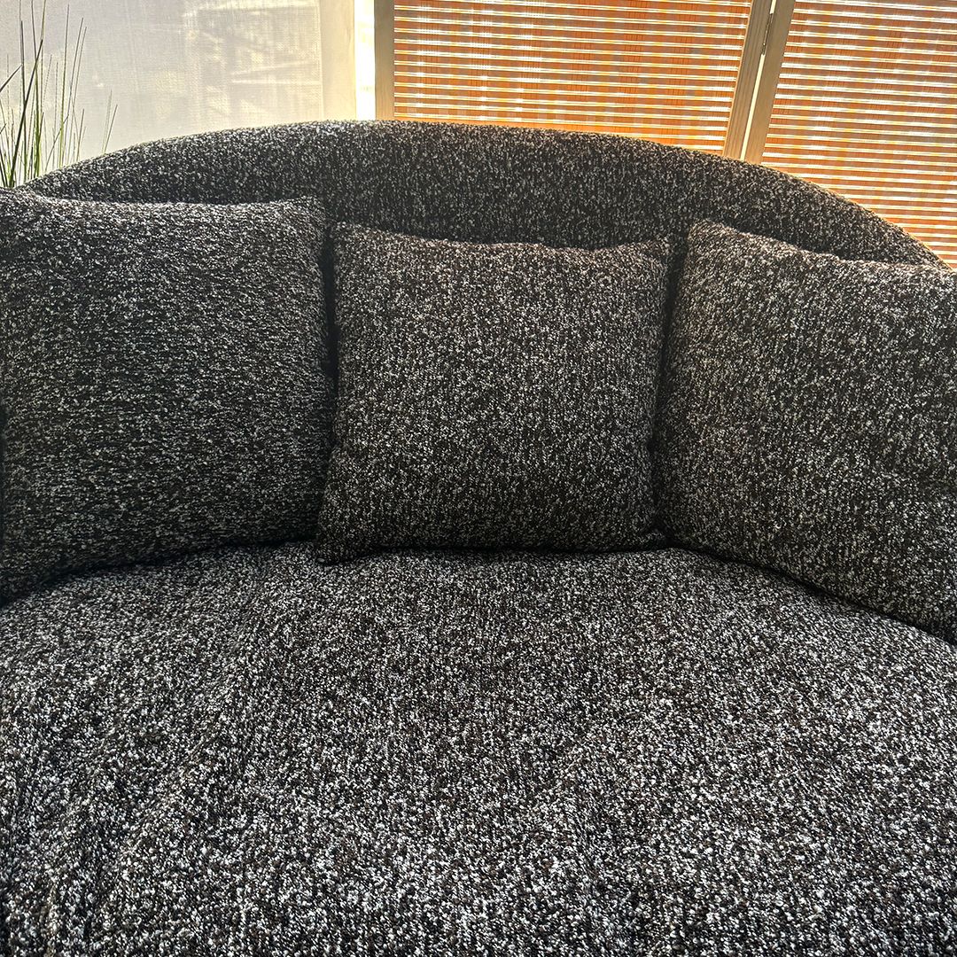 Premium Oval Armchair - 8