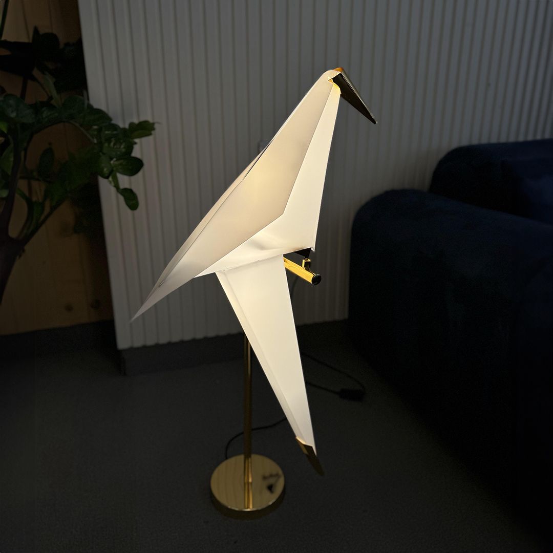Origami Lamp In The Shape Of A Bird product thumbnail 13