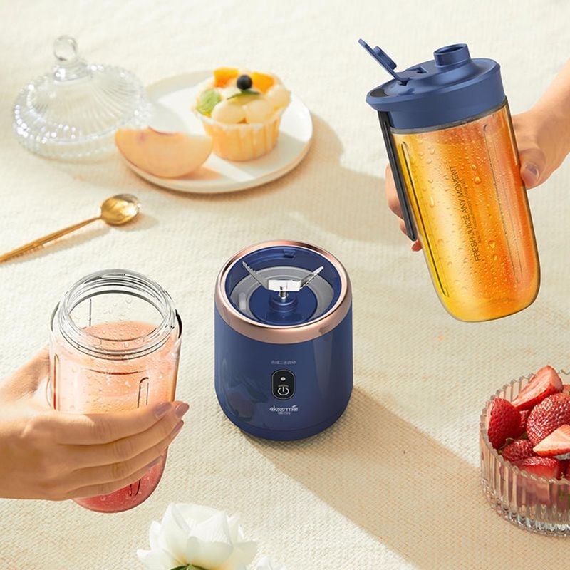 Portable Electric Juicer product thumbnail 12