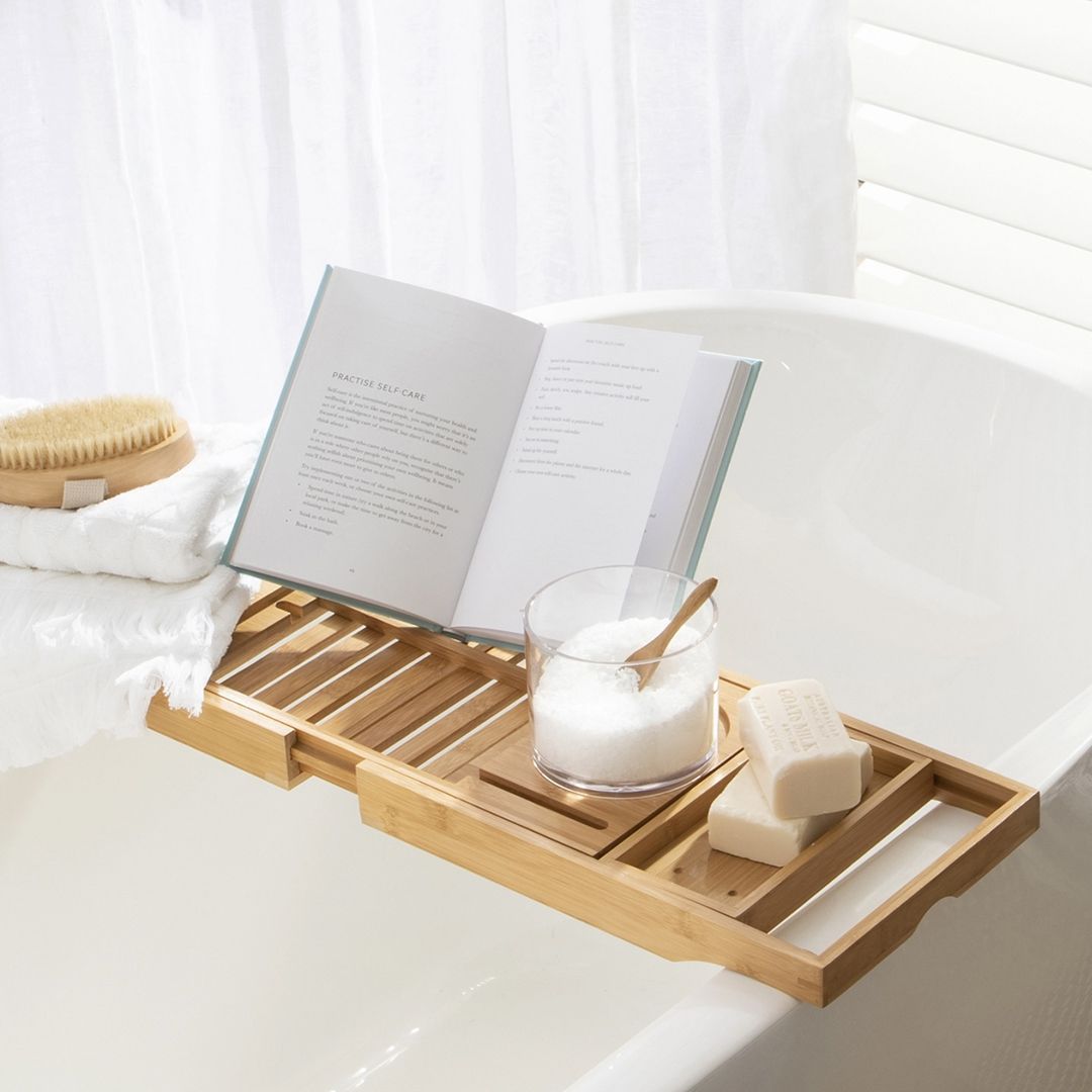 The Romantic Bathtub Table product thumbnail 17