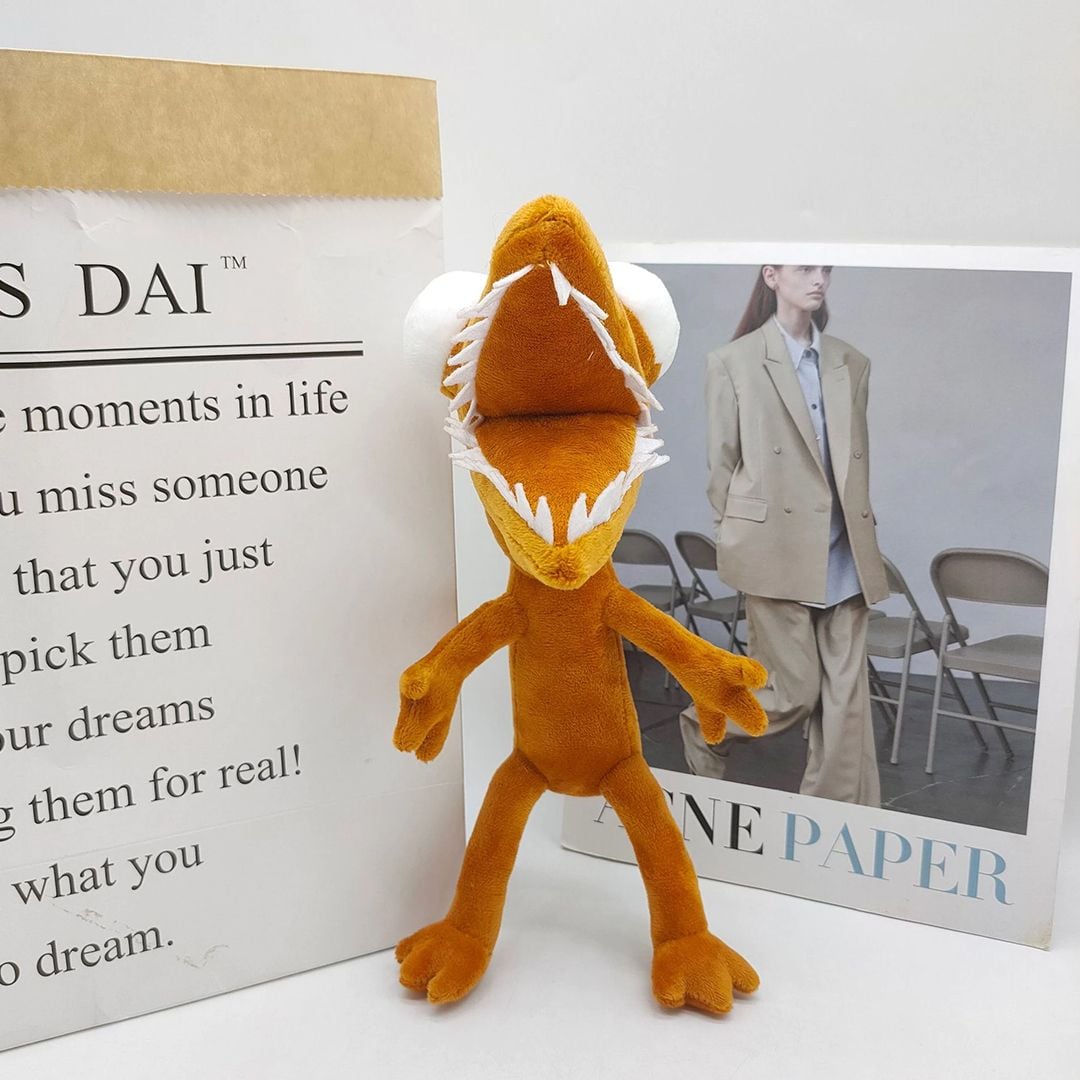 Orange Rainbow Friends product thumbnail 3