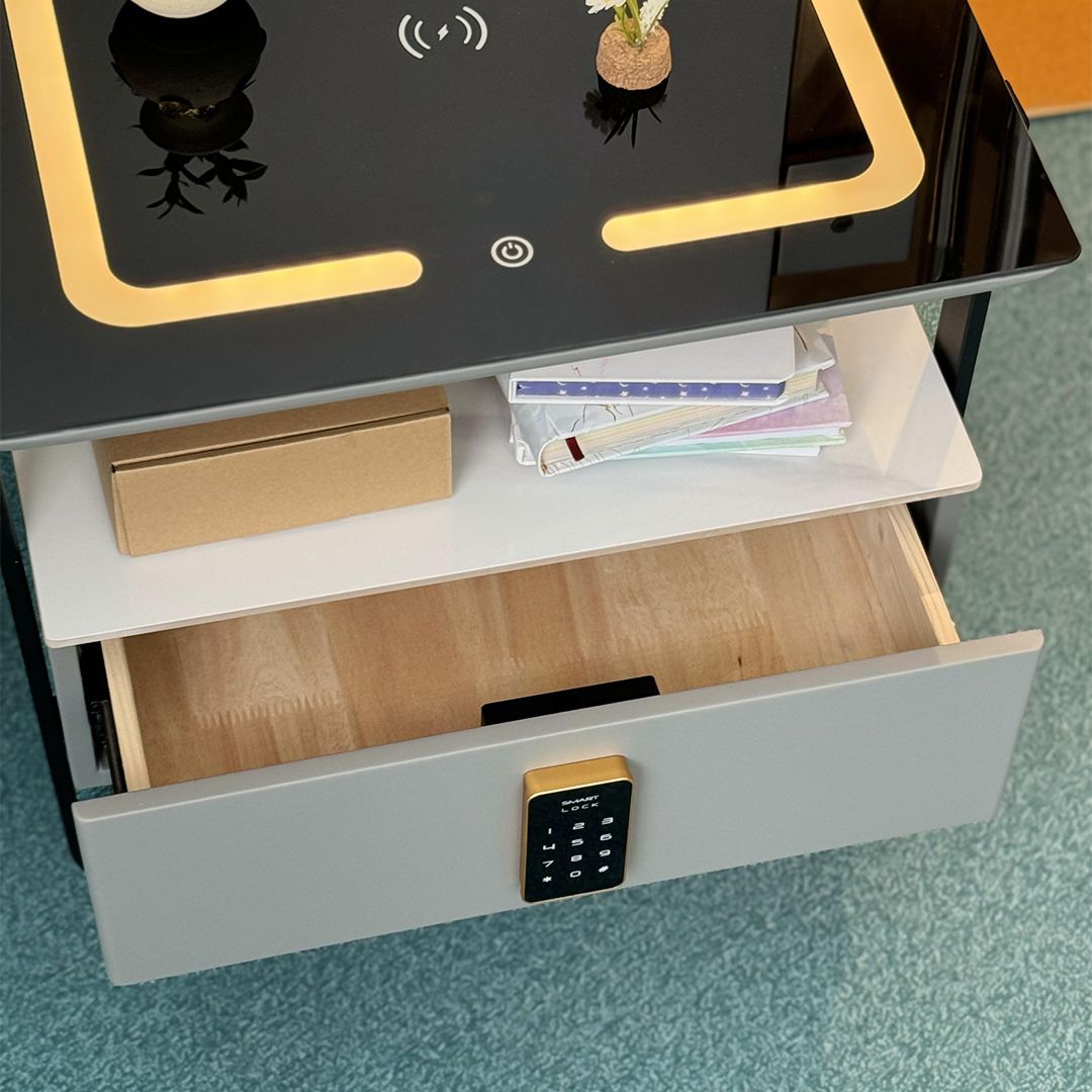 Marble Side Table with Wireless Charging product thumbnail 7