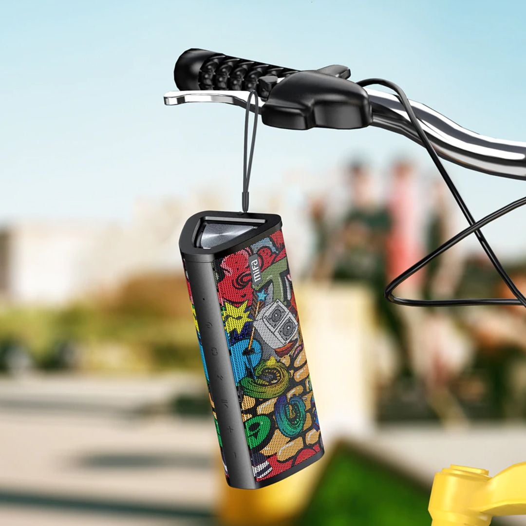 Graffiti Boombox Bluetooth Speaker product thumbnail 3