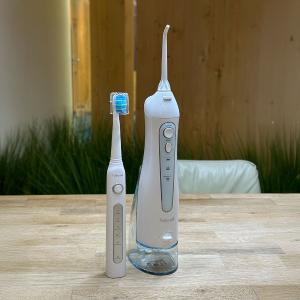 مجموعة العناية بالفم والأسنان