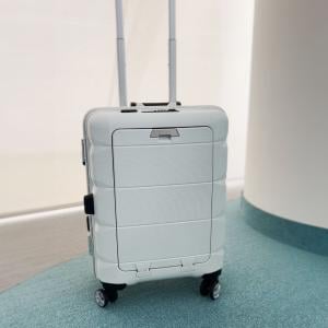 حقيبة سفر مع حامل للأكواب - 2