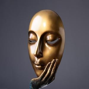 مجسم المفكر الذهبي - 4