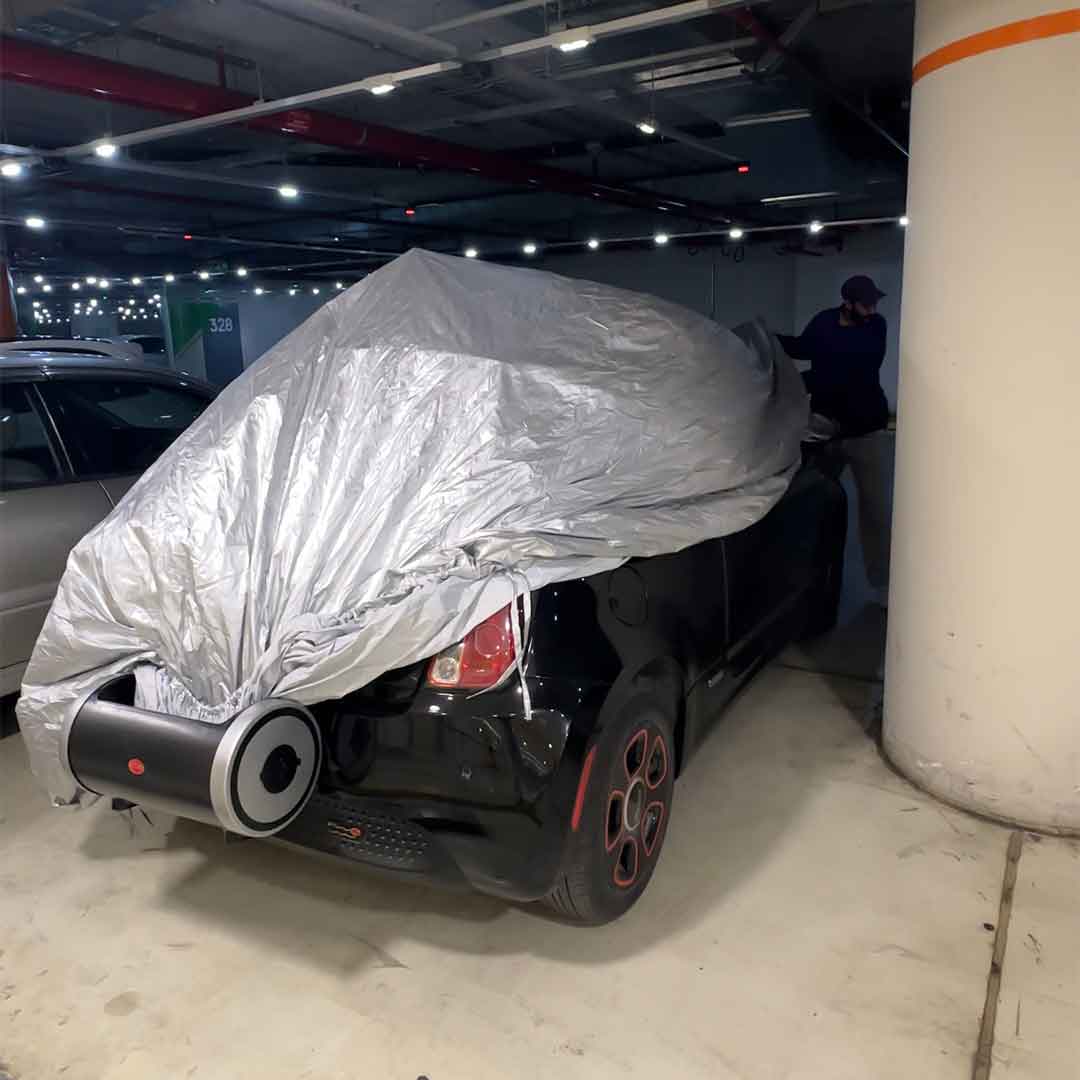 Car Cover with Therma Insulation Feature