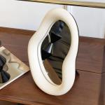 مراة محمولة بتصميم مموج - 4