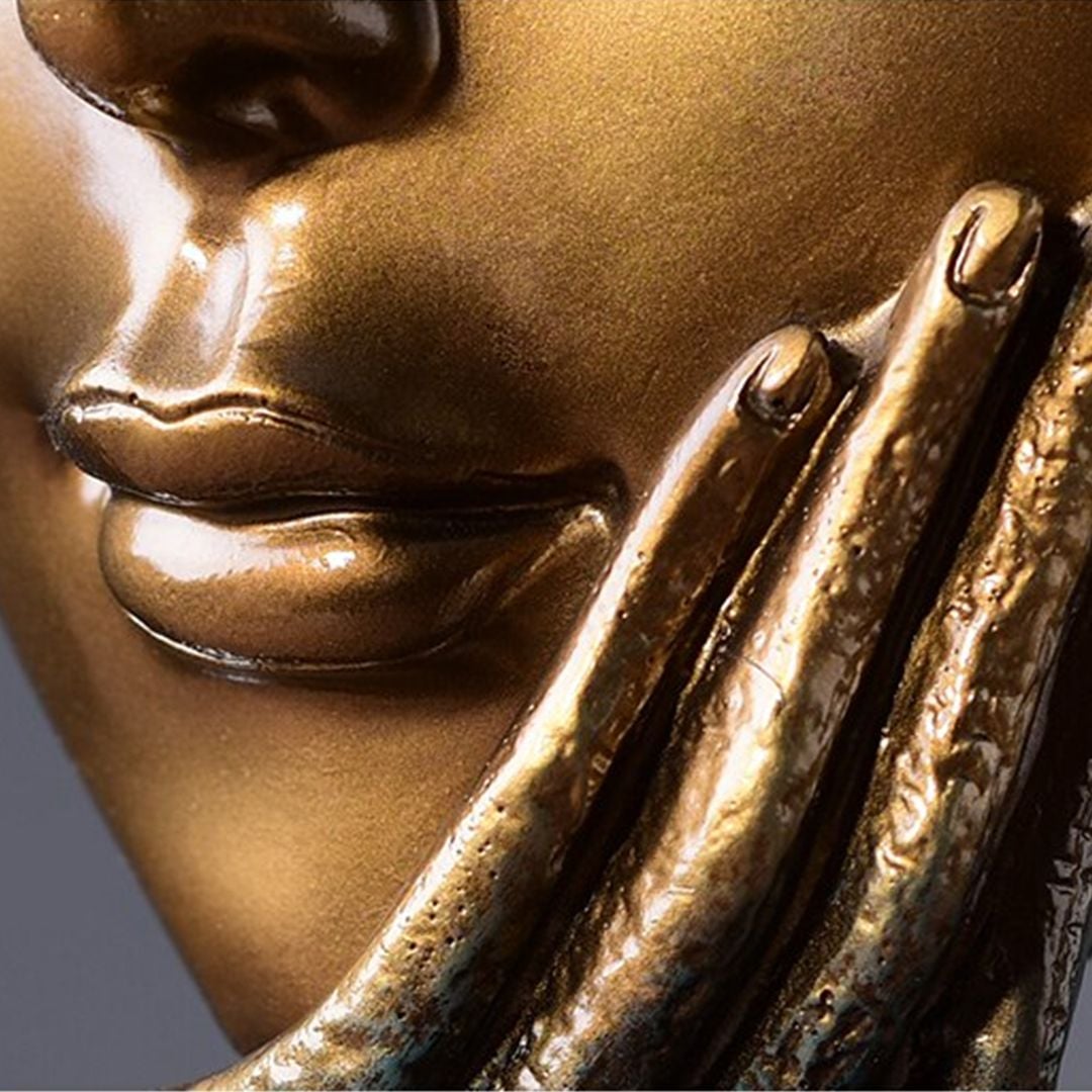 مجسم المفكر الذهبي - 4