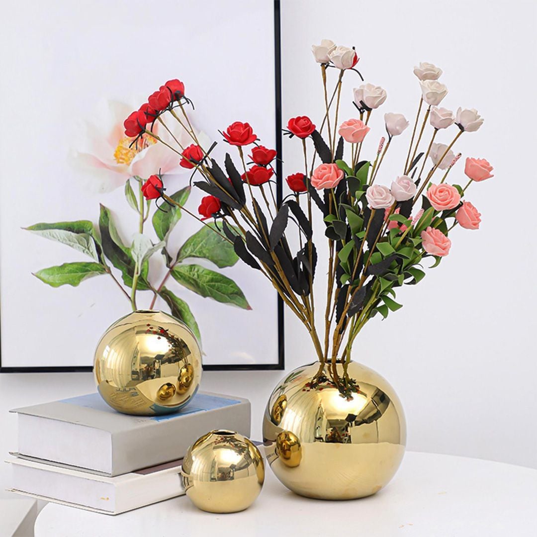 Golden Balls Decorative Vases product thumbnail 17