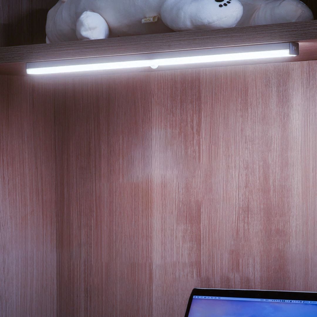Rechargeable LED Night Lights product thumbnail 4