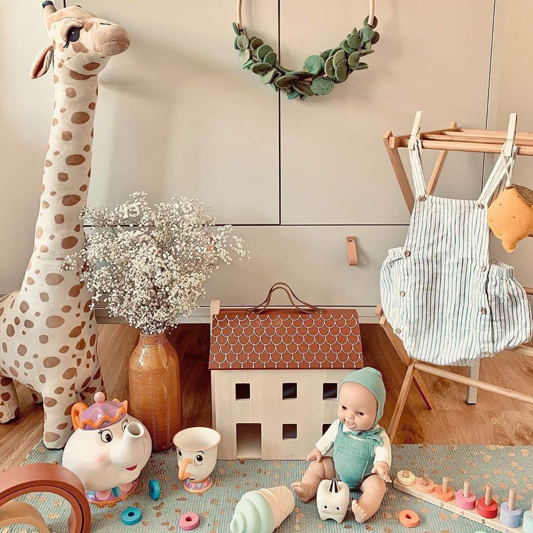 Stuffed Giraffe Doll product thumbnail 11