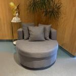 كرسي الجلوس والاسترخاء الدوار