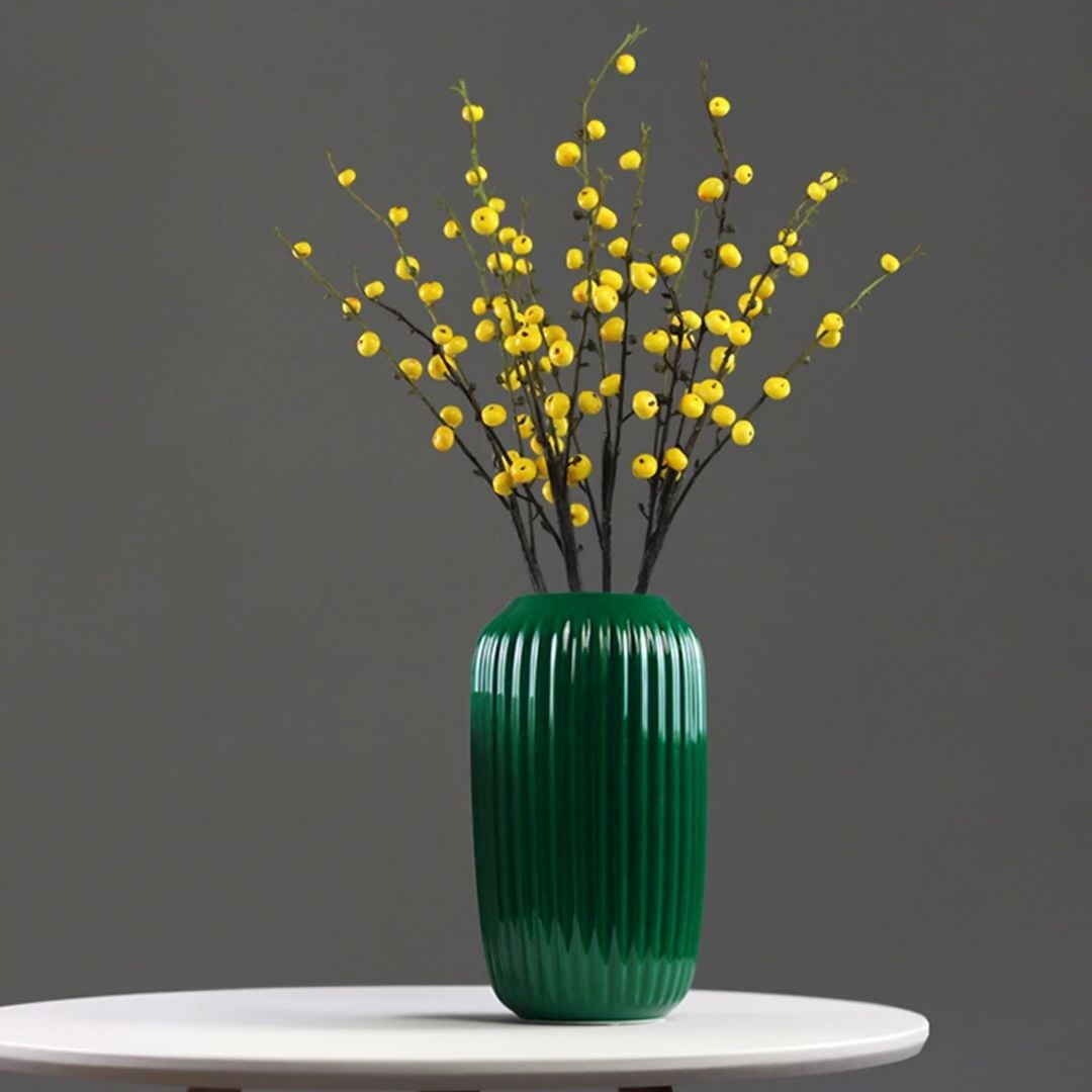 A Set of Vases of Various Sizes product thumbnail 4