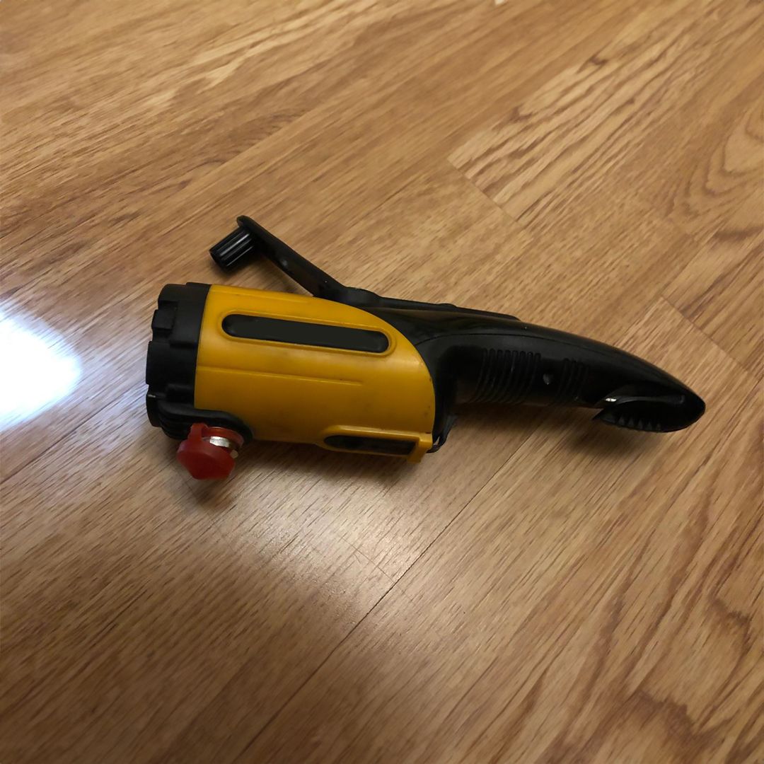 Car Safety and Emergency Tool product thumbnail 10