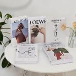 ديكور صندوق على شكل كتاب 