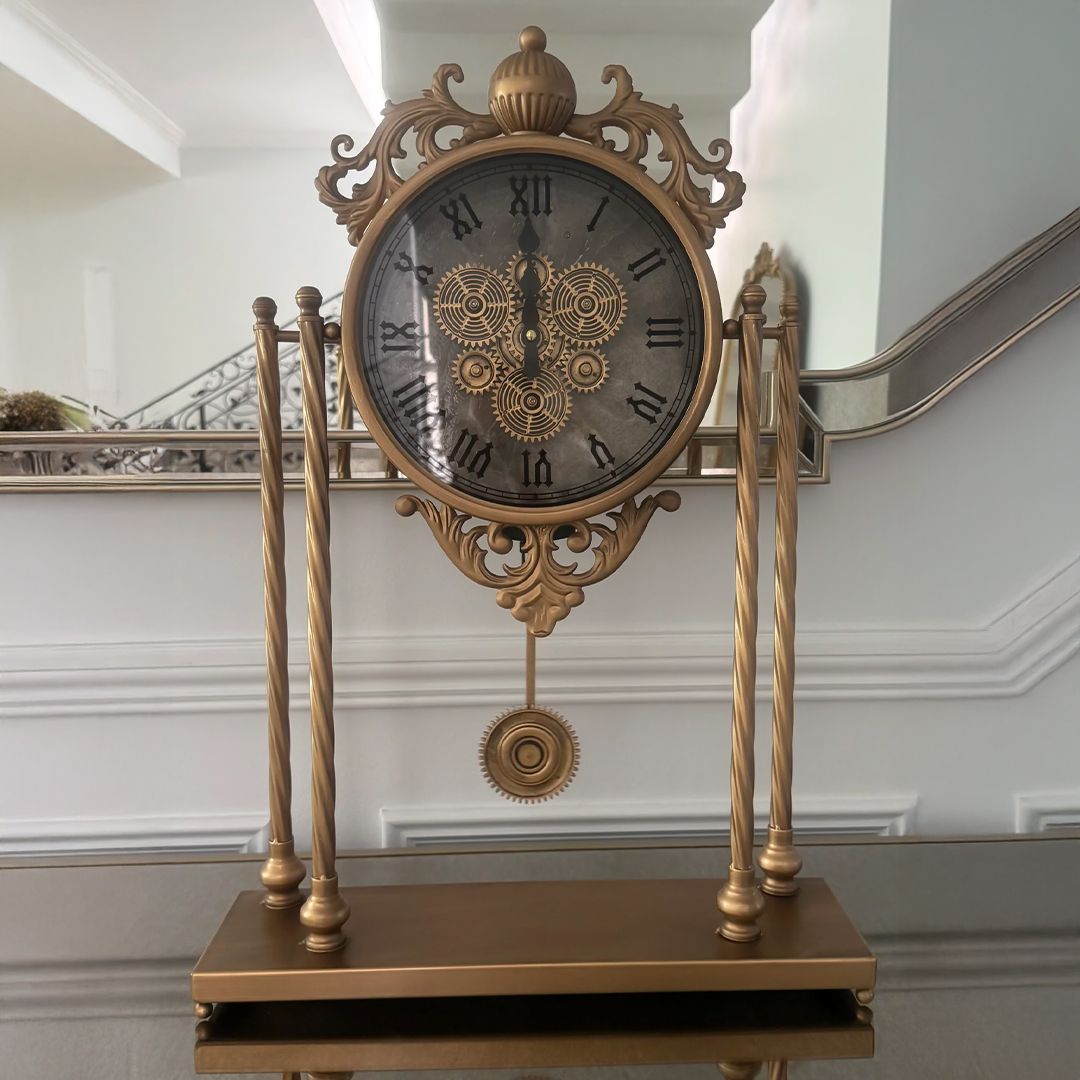 ساعة تروس بتصميم كلاسيكي عتيق - 8