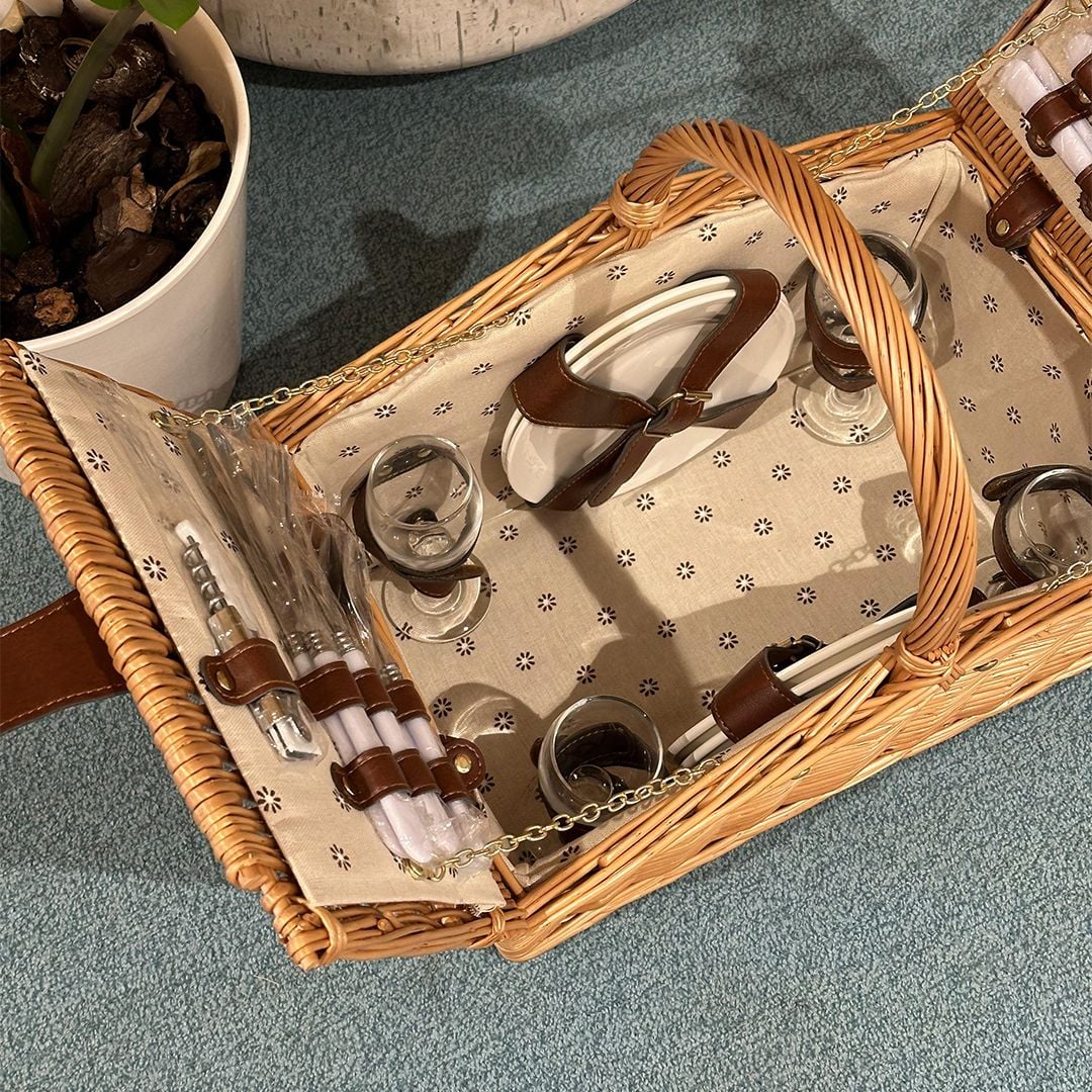 سلة نزهات من الخيزران مع أدوات للمائدة - 5