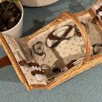 سلة نزهات من الخيزران مع أدوات للمائدة - 5