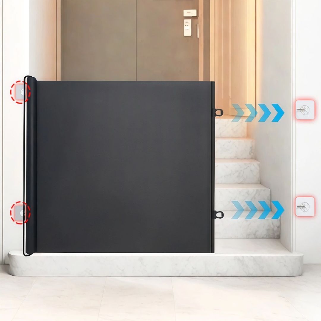 Retractable Safety Gate for Kids and Pets product thumbnail 6