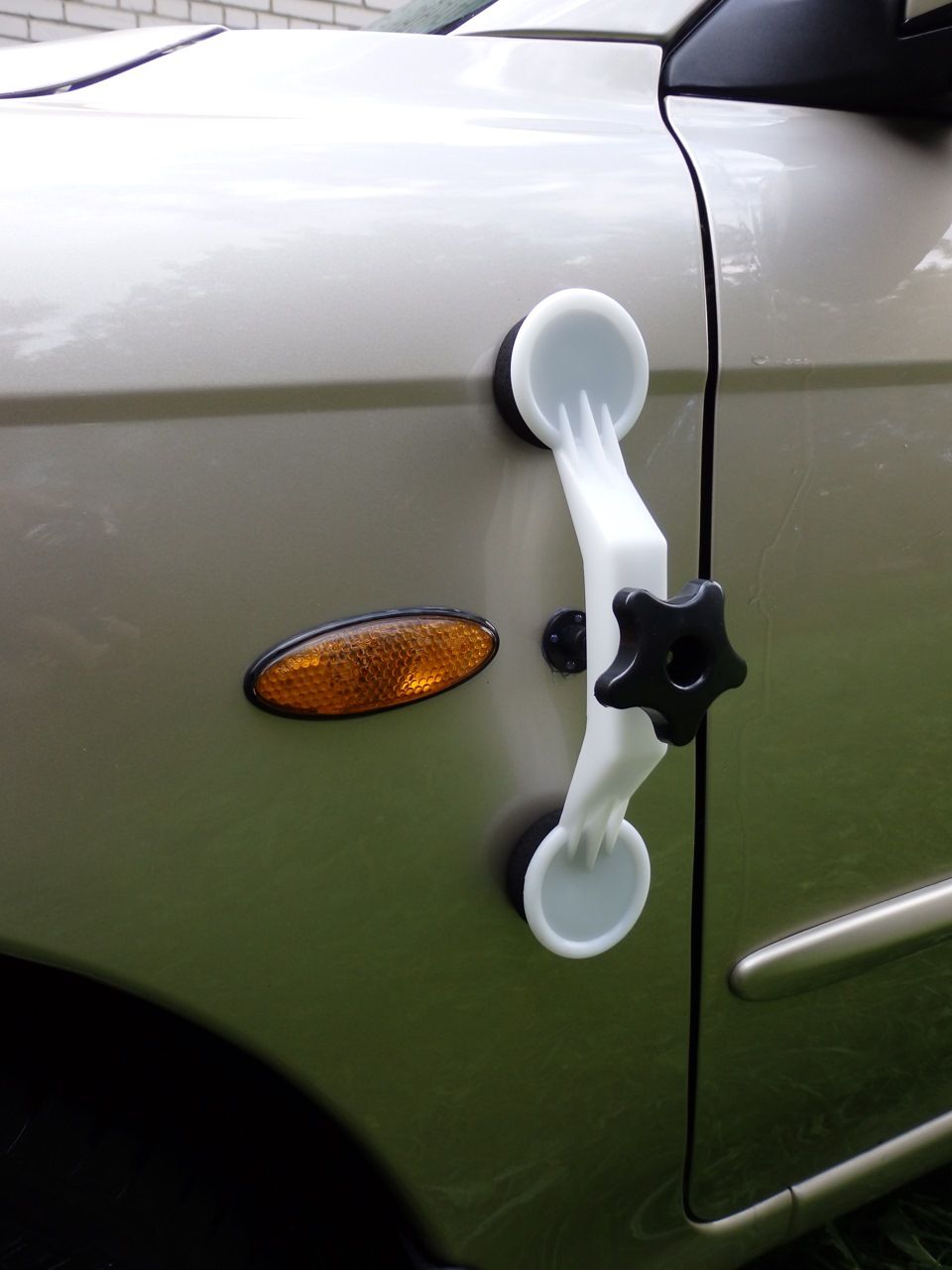 Pops a Dent Dings and Dents Fixer product thumbnail 14