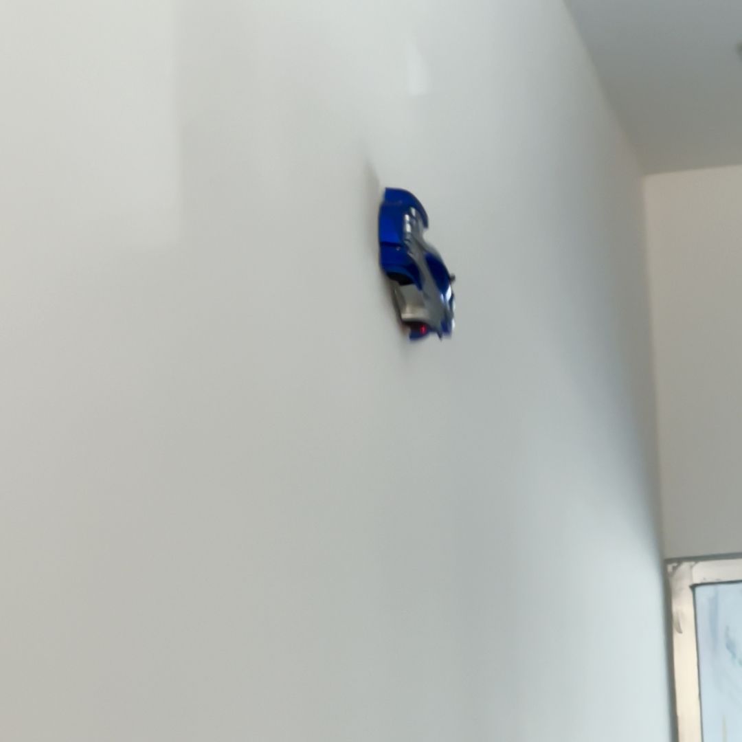 Climbing Car with Remote Control product thumbnail 16