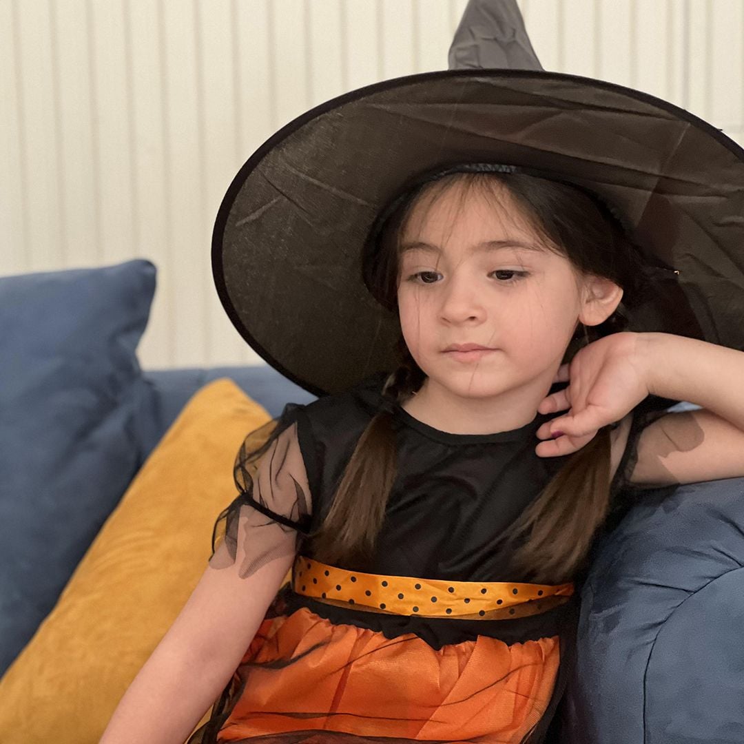 Witch Costume product thumbnail 12