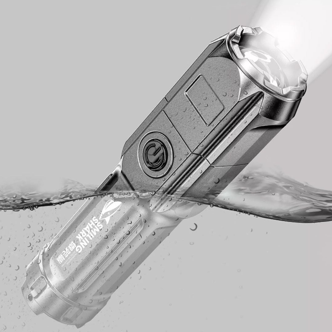 USB Rechargeable Flashlight product thumbnail 11