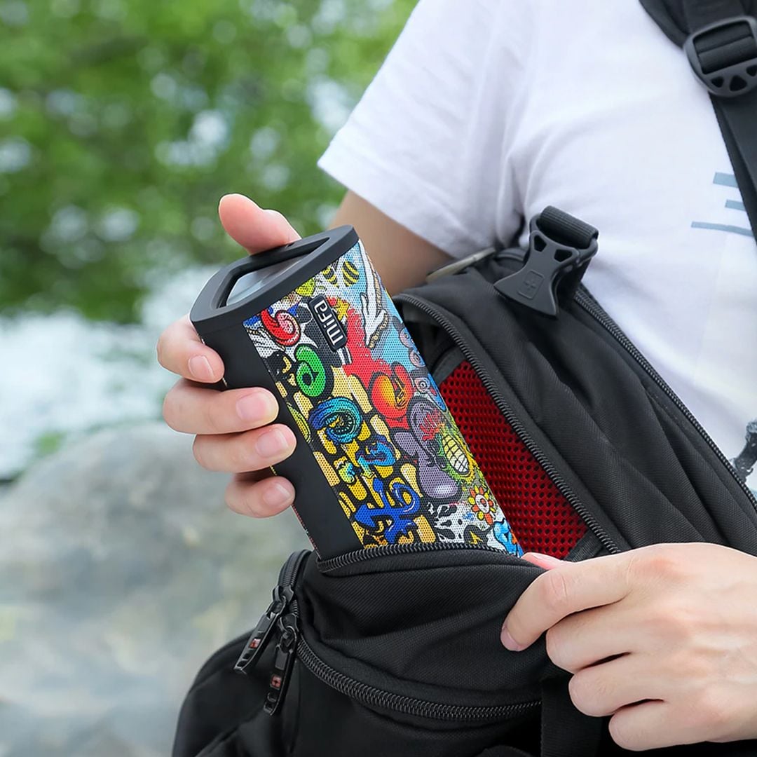 Graffiti Boombox Bluetooth Speaker product thumbnail 10