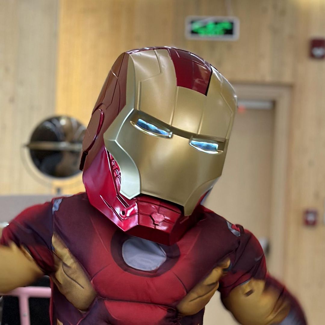 Iron Man Helmet product thumbnail 17