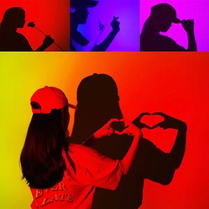 Smart Bluetooth Sunset Projection Lamp - 4