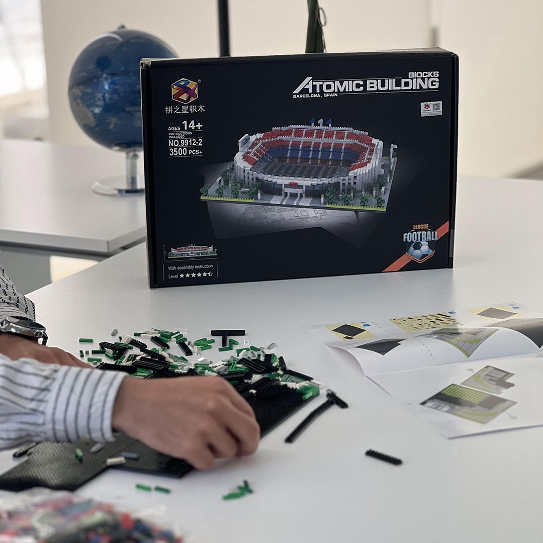 LEGO Camp Nou Stadium product thumbnail 16