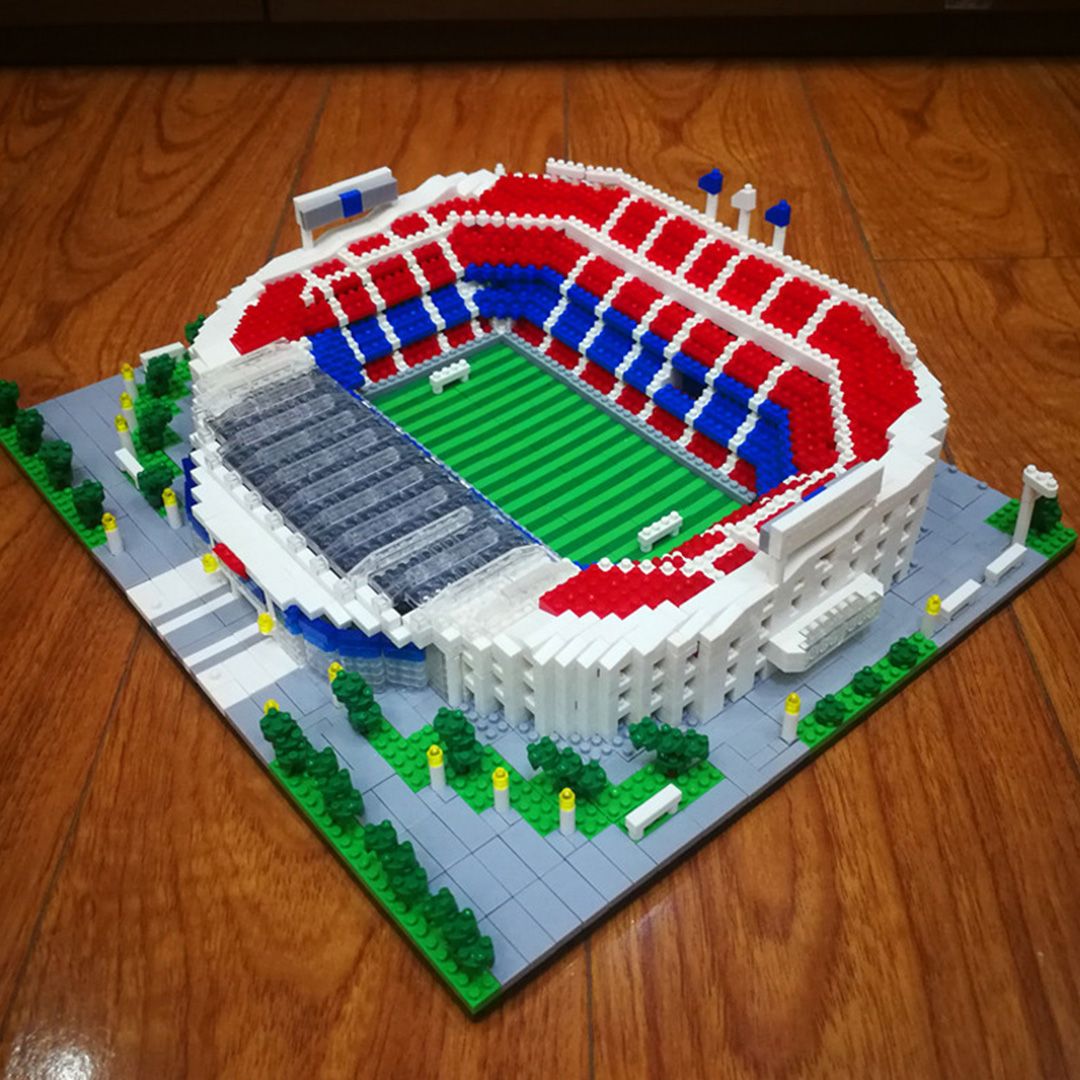 LEGO Camp Nou Stadium product thumbnail 6