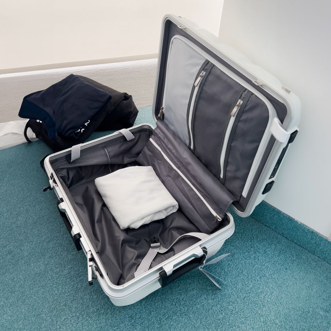 حقيبة سفر مع حامل للأكواب - 4