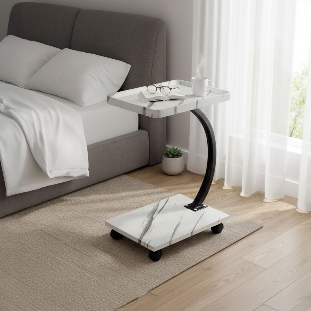 طاولة جانبية بتصميم مربع - 3