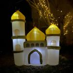مسجد بثلاث مآذن ذهبية قابل للنفخ - 4